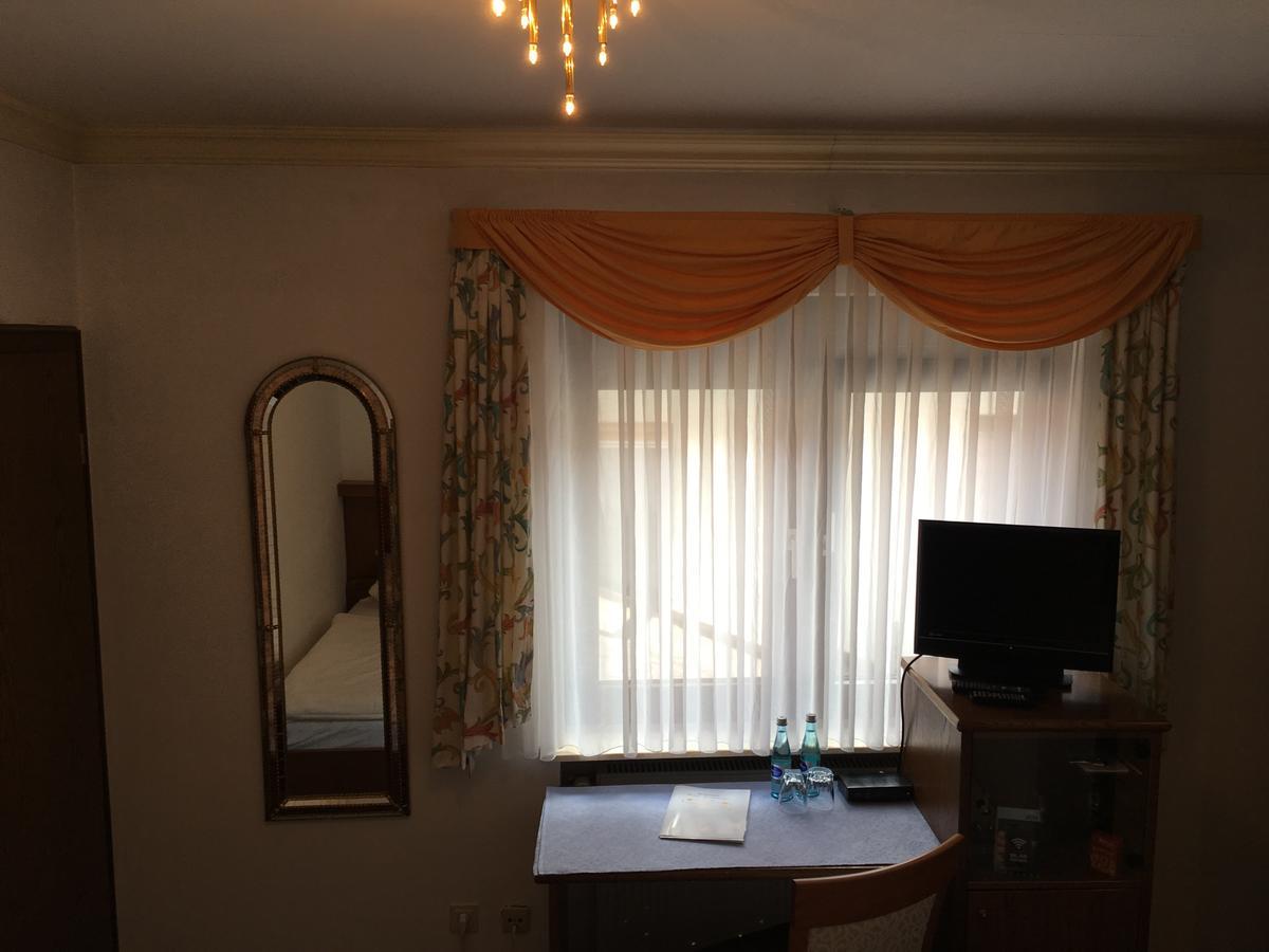 Gasthof Zur Sonne Winzenhohl Hösbach Εξωτερικό φωτογραφία